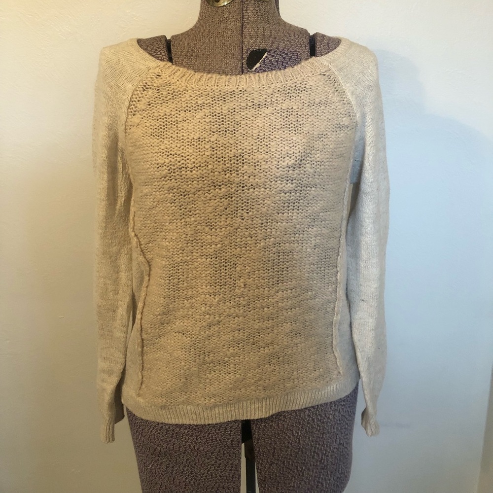 Silence & Noise cream sweater XS